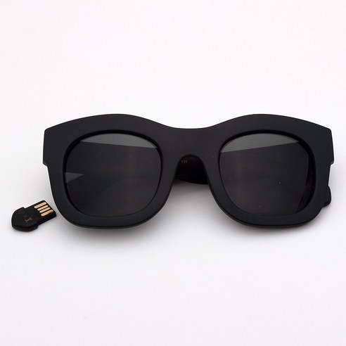 일레스테바 선글라스 NERD X ILLESTEVA MATTE BLACK ILLESTEVA Best Top5