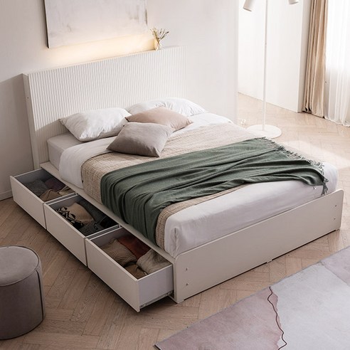 편안한 수면과 세련된 분위기를 위한 [삼익가구]디메이 LED 아트월 수납 호텔 침대