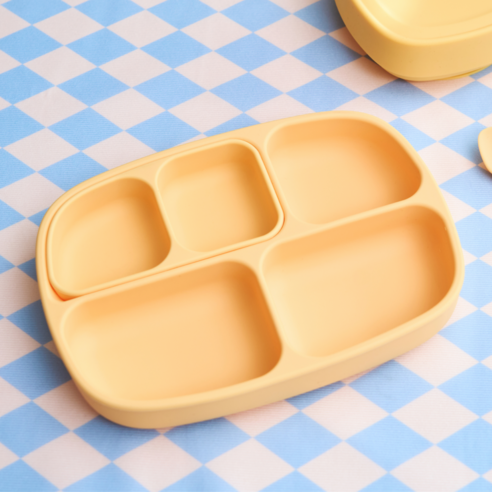 아이 냠냠 흡착식판으로 밥상 평화를 되찾다!