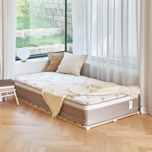 휴도 푹신한 제주 31cm 하이브리드탑 필로우탑 매트리스는 탁월한 편안함과 플렉시블한 지지력을 가지고 있습니다.