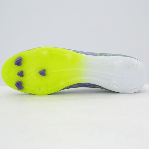 끈 없는 자유로움, 필드 위 퍼포먼스를 완성하다