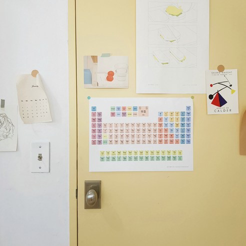 원소의 아름다움을 담아 공간에 과학적 감성을 더하다