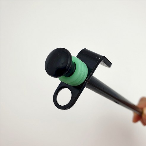 강력한 고정력, 안전하고 편리한 캠핑