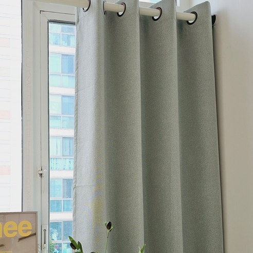 완벽한 암막커튼으로 편안한 공간을 만들어 보세요