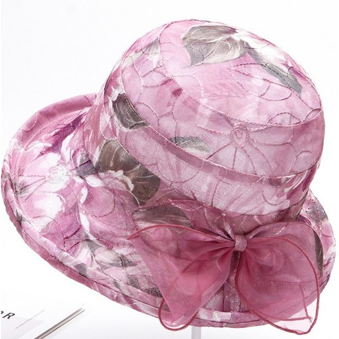 스타일과 편안함을 동시에! 중년 여성을 위한 완벽한 봄/여름 모자 선택 가이드 할머니모자