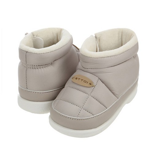 아기 발 건강과 스타일을 책임지는 특별한 선물