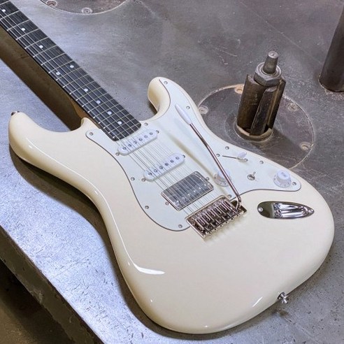 시간을 초월한 아름다움과 현대적인 연주의 조화, 길모어 모던 빈티지 EX