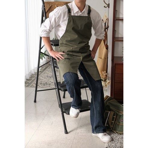 요리와 가사에 편안함과 스타일을 더하는 리빙공감의 다기능적 방수 앞치마