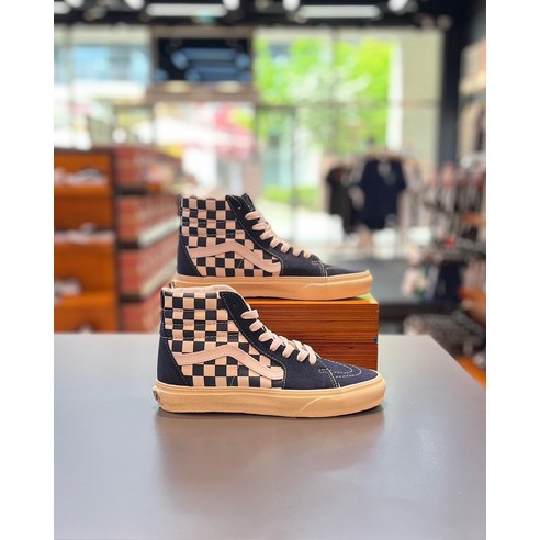 반스 남여공용 스니커즈 스케이트8 하이 VN0A32QG4M0