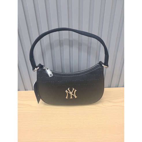 MLB 모노그램 남여공용 엠보 호보백 (3ABQS022N)