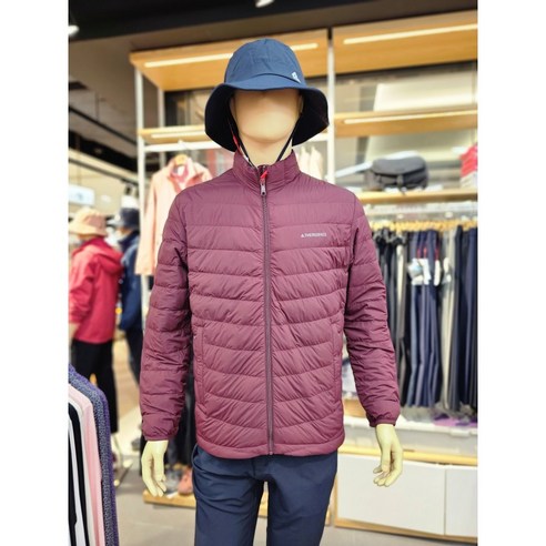 가을에 어울리는 남성 라이트다운 패딩 재킷 레드페이스패딩 가을에 어울리는 남성 라이트다운 패딩 재킷 레드페이스패딩