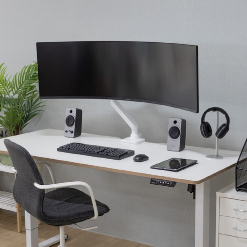 좁은 책상 공간 확보와 자세 교정, 카멜마운트 IMA2로 한 번에!