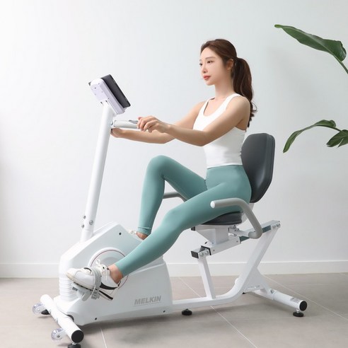 좌식 자전거로 집에서 즐기는 재활과 운동의 세계