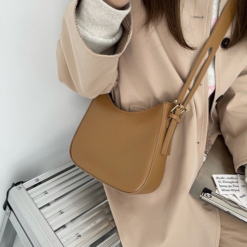 지니으니 고급스러운 여성 패션 데일리 가죽 숄더백