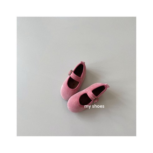 아이의 발을 위한 포근함과 스타일, 마이마이 비엔나 벨벳 슈즈