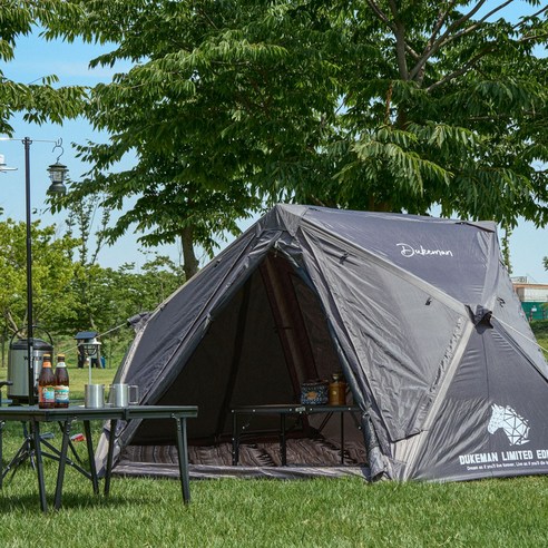 편안하고 신뢰할 수 있는 야외 모험을 위한 필수 텐트