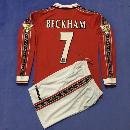 맨체스터 유나이티드의 전설적인 유니폼을 저렴한 가격에 구매할 수 있는 베컴 긱스 솔샤르 레트로유니폼