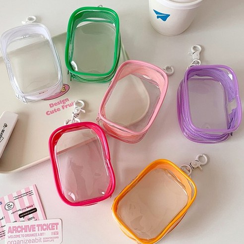 텅 빈 가방에 생기를 불어넣다! 클레르 몬치치 가챠 파우치 솔직 후기 몬치치가챠