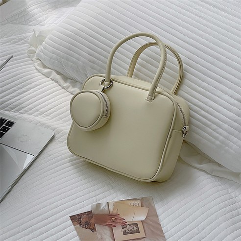 가방녀 2021 한국판 뉴 패션 핸드백 미니 디자인 숄더 크로스백 질감 스퀘어 가방