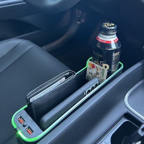 클리커스 컵홀더형 QC3.0 충전 사이드 포켓 CK-K400: 차량 내부를 깔끔하고 편리하게 정리하는 스마트한 솔루션