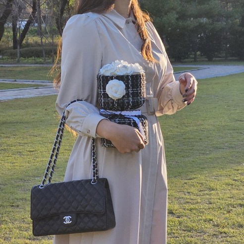 라플라 꽃다발: 특별한 순간을 위한 화려하고 세심하게 제작된 걸작