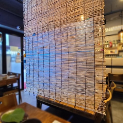 방을 화사하고 세련된 공간으로