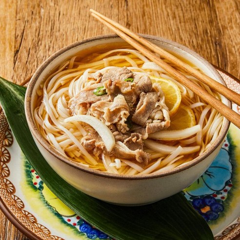 깊은 풍미와 간편함, 그리팅 소고기 쌀국수로 완벽한 한 끼를!