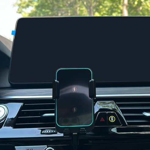 믿을 수 있는 주행 필수품: 안전하고 편리한 핸드폰 사용을 위한 스피세프 차량용 거치대