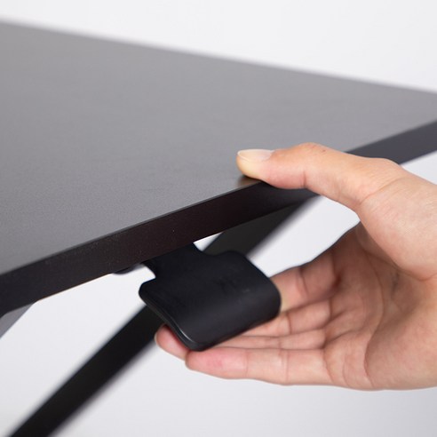 업무 생산성과 전반적인 건강을 향상시키는 편안하고 유연한 작업 환경을 만드세요.