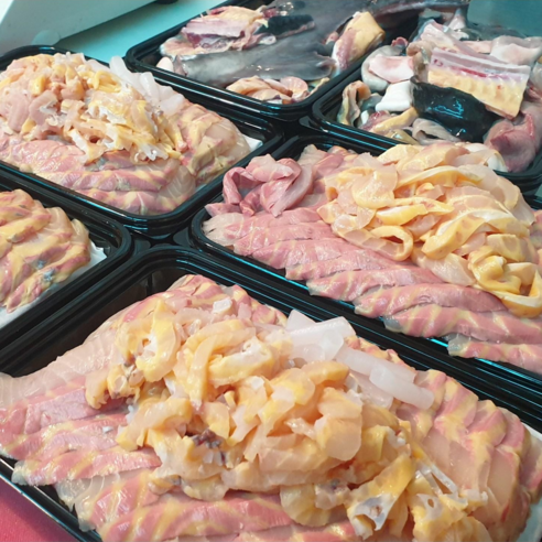 특별한 날, 잊지 못할 미식 경험! [차리송어] 철갑상어회로 완성하세요 철갑상어회