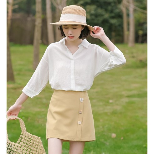 SU 화이트 셔츠 디자인 감각 틈새 패션 외국 기질 자른 소매 인치 탑 봄 새로운