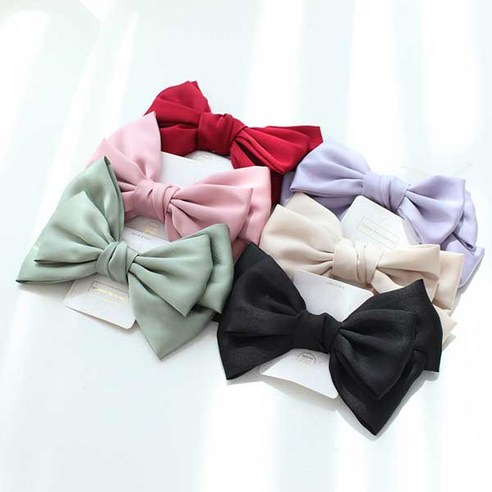 왕리본 머리핀 하나로 일상에 특별함을 더하세요!