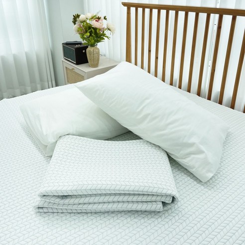 100% 국내산 듀라론으로 제작된 시원한 여름 침대 쿨매트