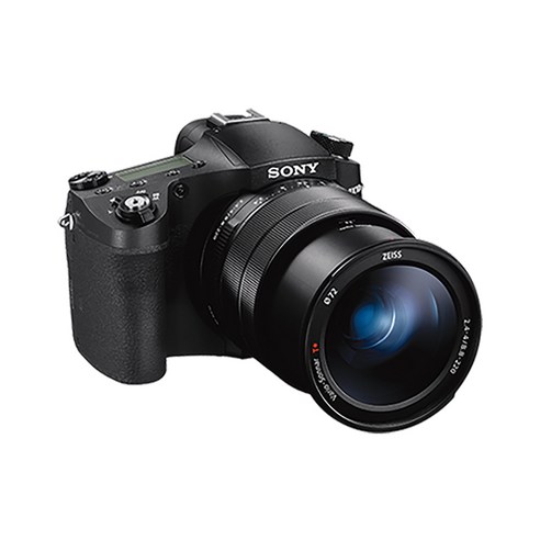 압도적인 성능과 편리함을 담은 소니 RX10M4, 전문가의 시선을 담다