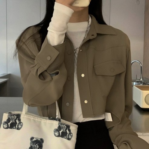 [랜덤플레이] 클래식 복고 크롭 자켓