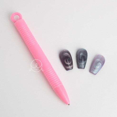 신비로운 매력을 손끝에 담다: 자석 네일 아트로 완성하는 나만의 우주 네일자석펜