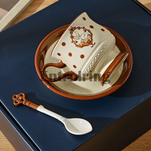 Entrolring 고급 빈티지 헤라토끼 커피잔 세트: 시간을 초월하는 우아함을 담다