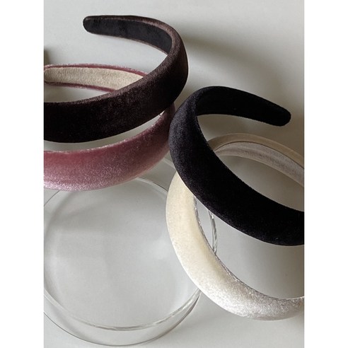 답답함 없이 하루 종일 편안한 벨벳 머리띠