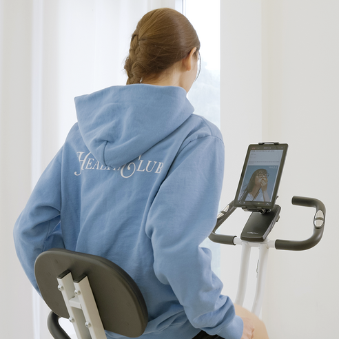 데이액션 실내자전거: 스마트한 운동 경험으로 건강한 라이프스타일을 완성하세요.