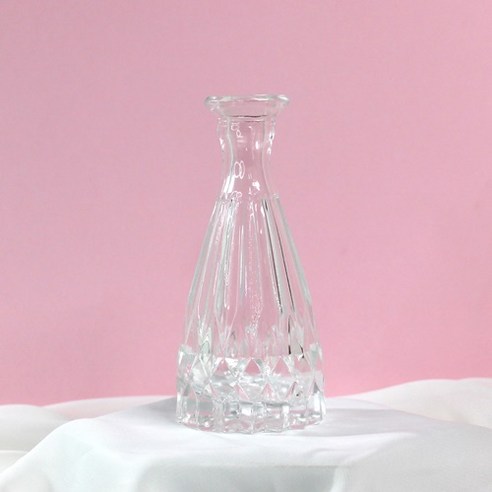 고급스러운 향기 여행을 떠나는 디퓨저용기 – 다이아