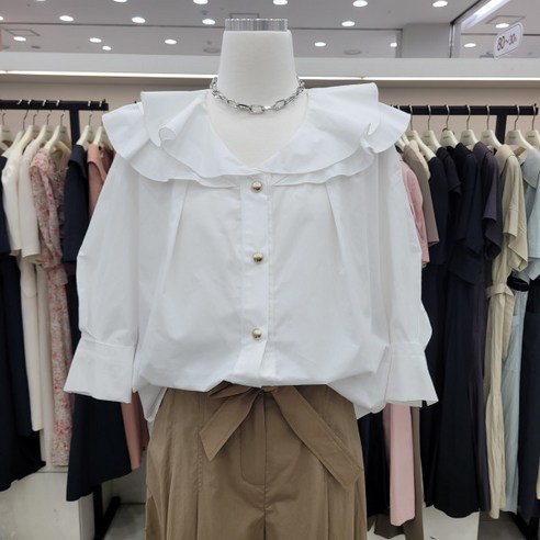 온앤온 프릴카라 7부소매 면블라우스 njw3mb5060