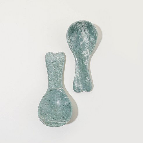 칙칙한 피부톤, 퉁퉁 부은 얼굴? 천연 옥 주걱괄사로 되찾는 빛나는 V라인! 옥괄사