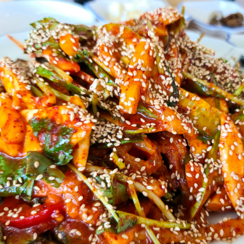 입안 가득 펼쳐지는 봄의 향연, 간재미 가오리 야채 회무침 밀키트 가오리회무침