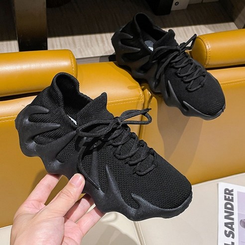 발이 편안한 여름, 스타일까지 책임지는 마법 같은 운동화! 여름운동화