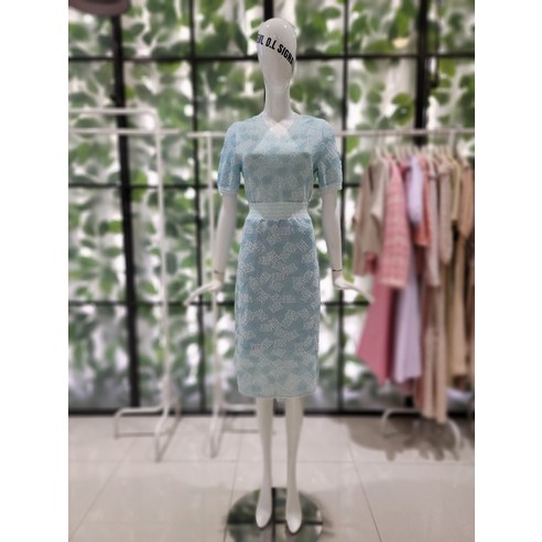 듀엘원피스 듀엘블라우스 톰보이원피스 보브원피스 자주원피스 지컷블라우스 듀엘원피스 논슬립브라 [듀엘] 엠블럼 자카드 니트 원피스 D222KSE040(1858417)