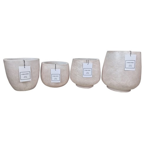 가벼운 유로스톤 화분으로 베란다에 유럽 감성을 더하다