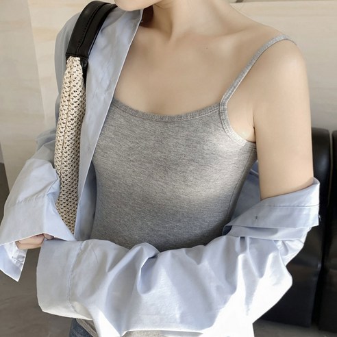 여름시즌 스타일링의 필수템