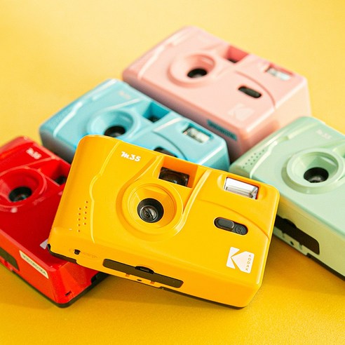 코닥 M35 필름 카메라, 아날로그 감성을 깨우다!