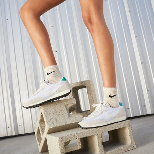 [국내/정품] 우먼스 나이키 데이브레이크 빈티지 300