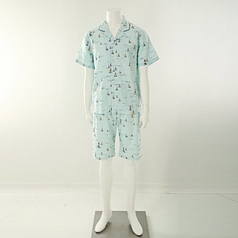 여름밤, 사랑을 속삭이는 로맨틱 커플 파자마